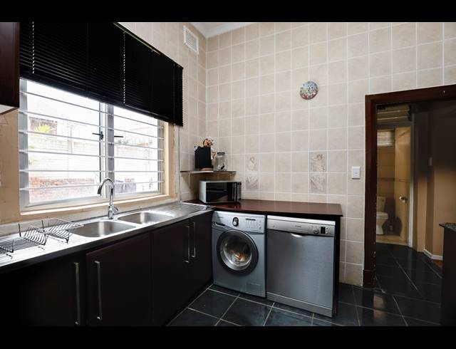 2 BEDROOM APARTMENT TO LET IN MORNINGSIDE